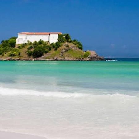 Excelente Apto Na Praia Do Forte カボ・フリオ エクステリア 写真